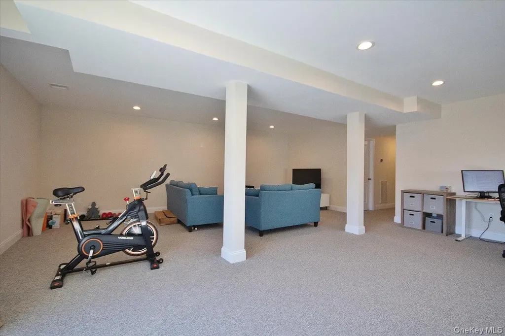 19 Emerson Terrace Highland NY 12528