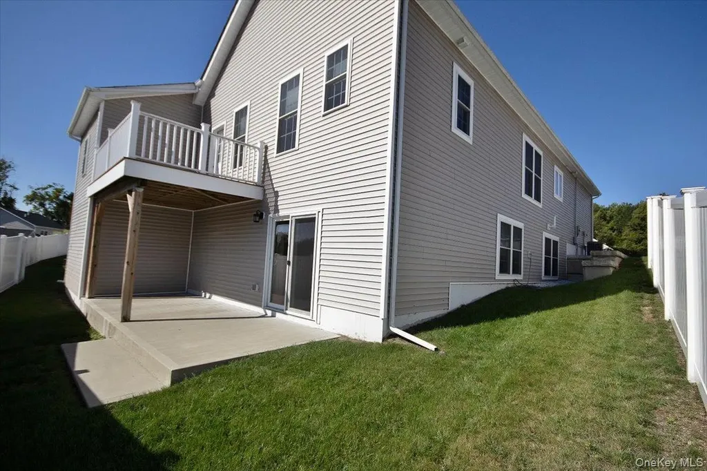 19 Emerson Terrace Highland NY 12528