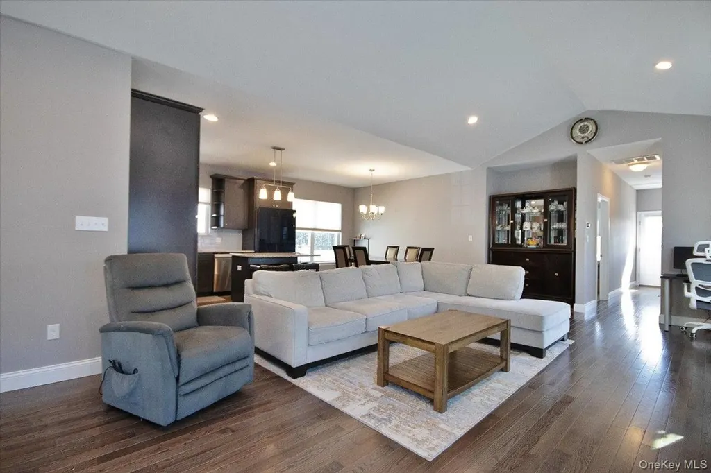 19 Emerson Terrace Highland NY 12528