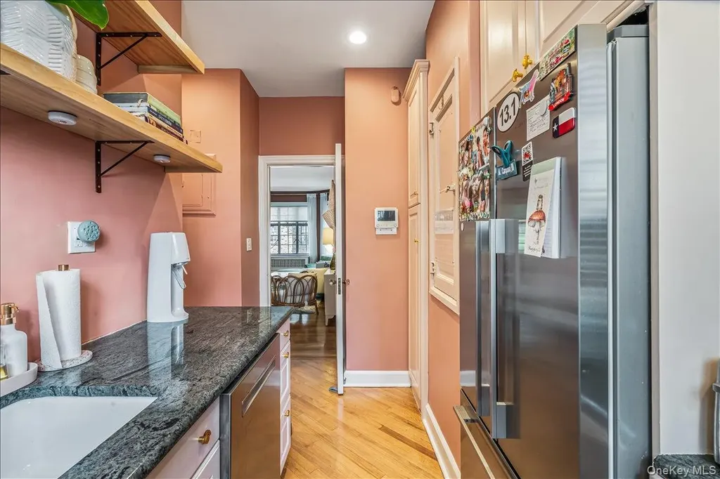38-30 Douglaston Parkway Douglaston NY 11363