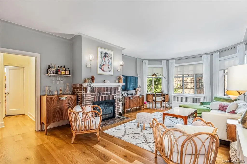 38-30 Douglaston Parkway Douglaston NY 11363