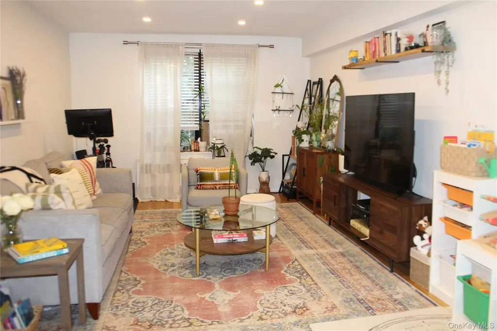 4315 Webster Avenue Bronx NY 10470