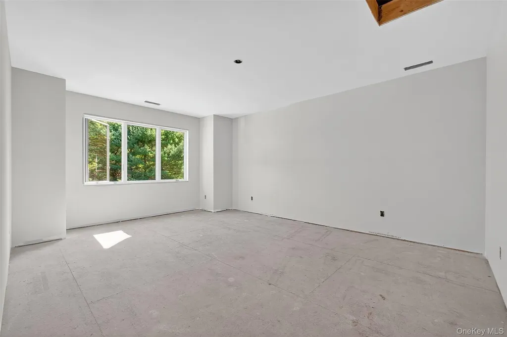 35 Driftwood Drive Somers NY 10589