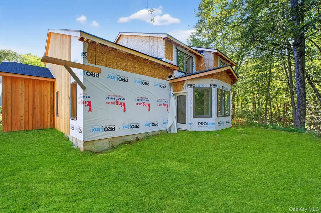 35 Driftwood Drive Somers NY 10589