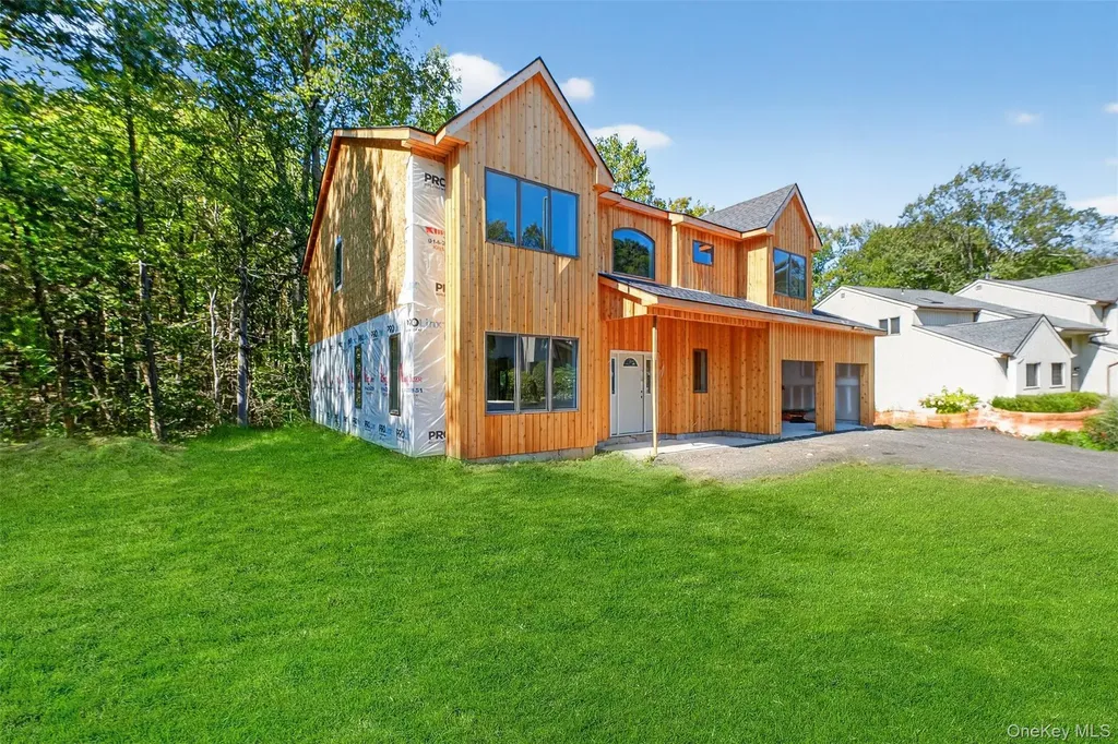 35 Driftwood Drive Somers NY 10589