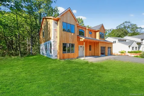 35 Driftwood Drive Somers NY 10589