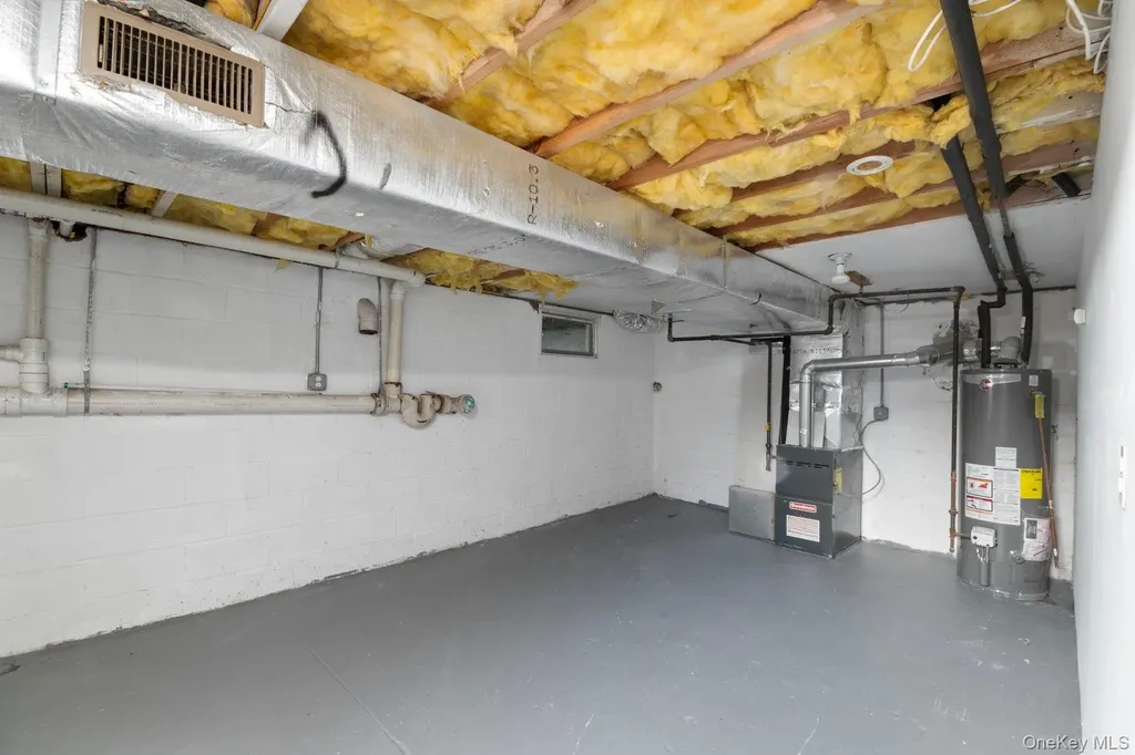 11 Mcgowan Lane Central Islip NY 11722
