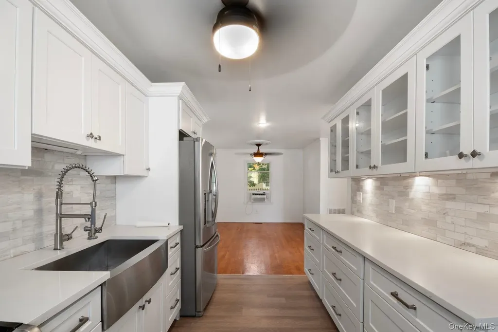 11 Mcgowan Lane Central Islip NY 11722
