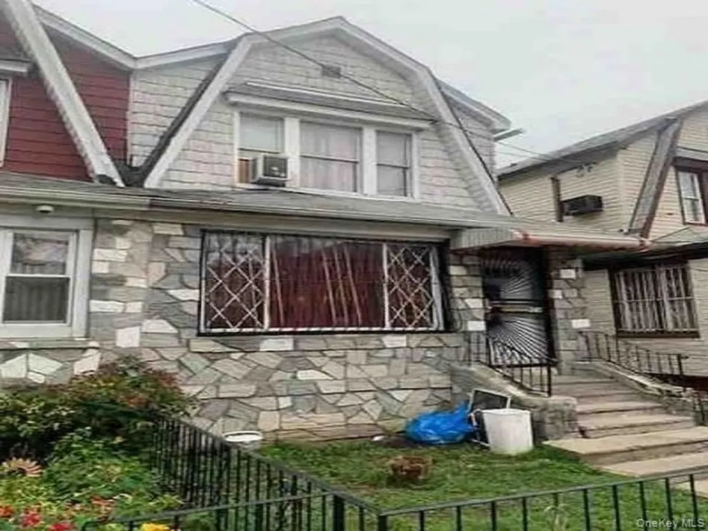 976 Schenectady Avenue Brooklyn NY 11203