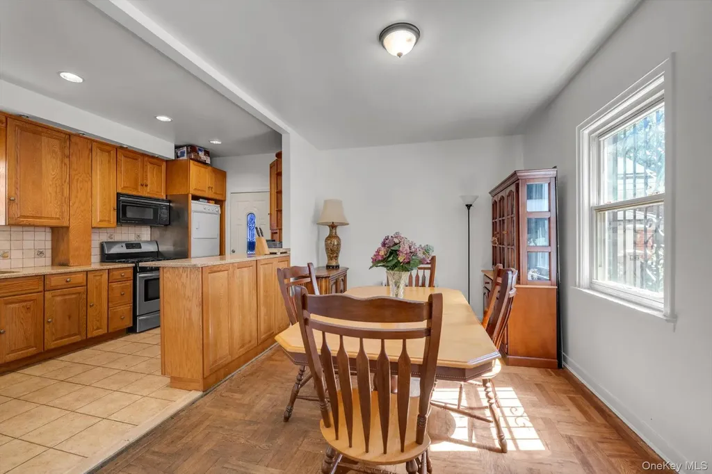4547 166th Street Flushing NY 11358