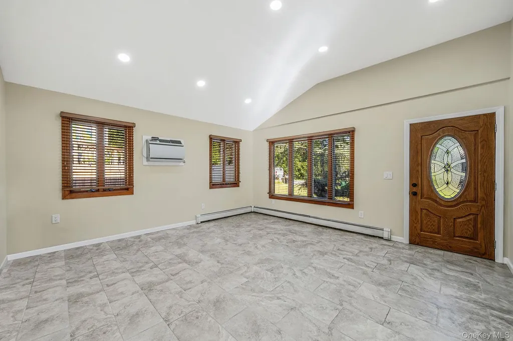70 Spar Drive Mastic Beach NY 11951