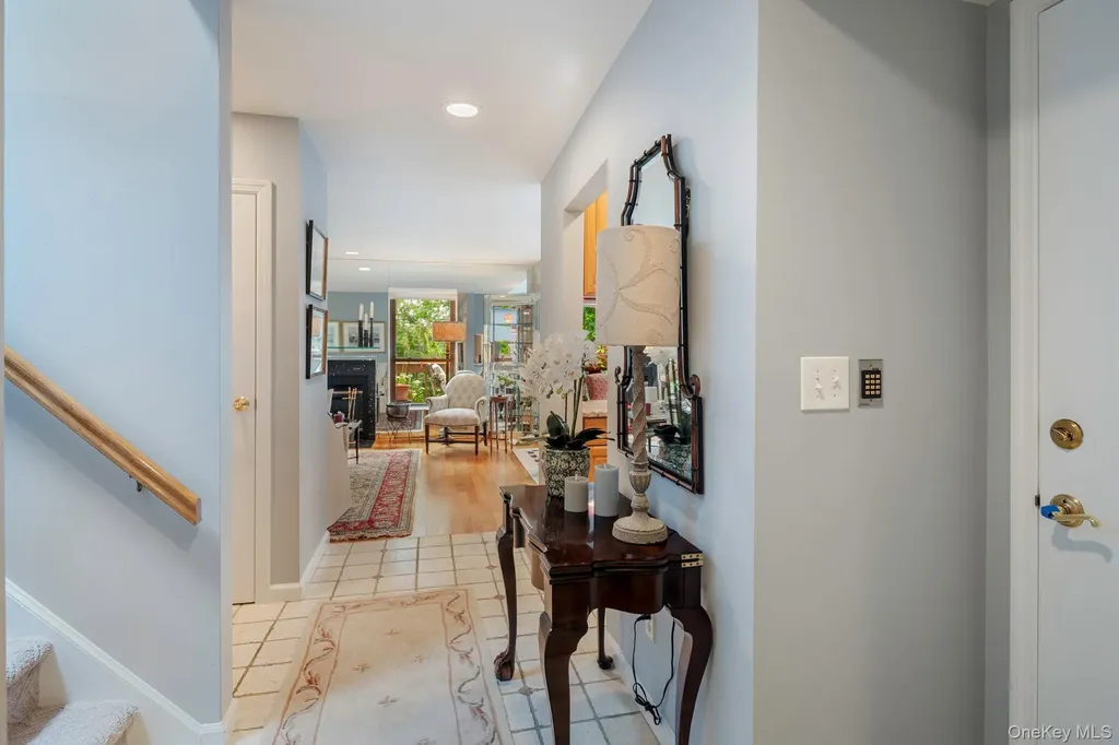283 Horseshoe Circle Ossining NY 10562
