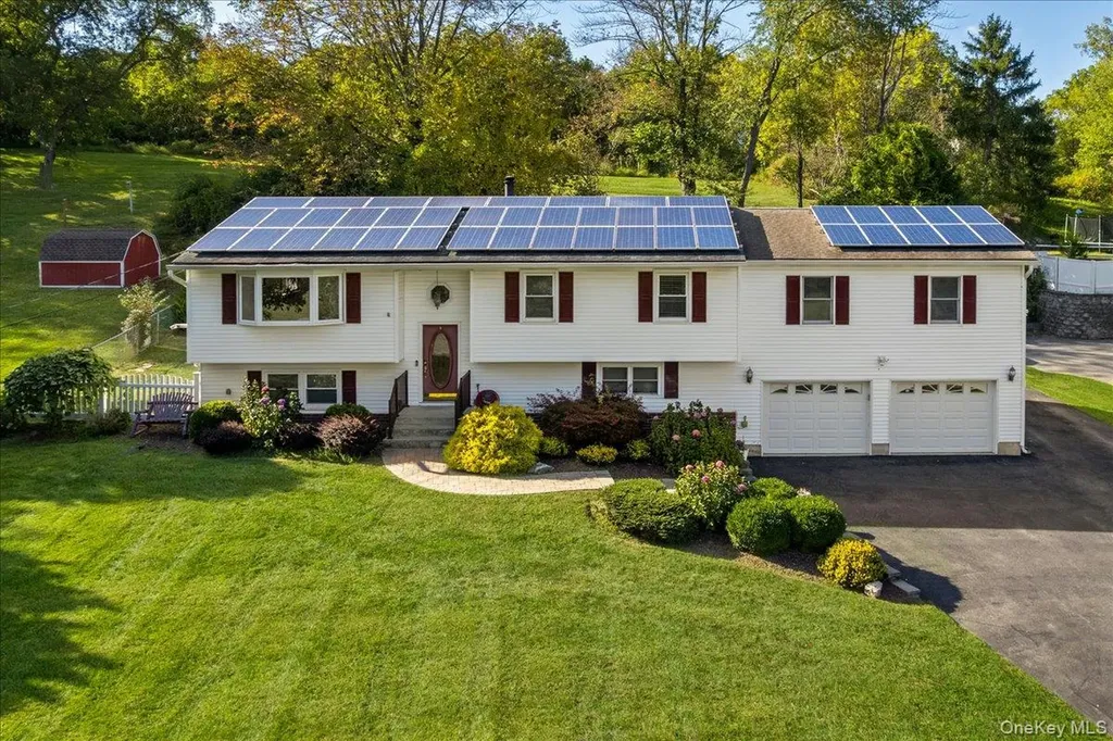 56 Daley Road Poughkeepsie NY 12603