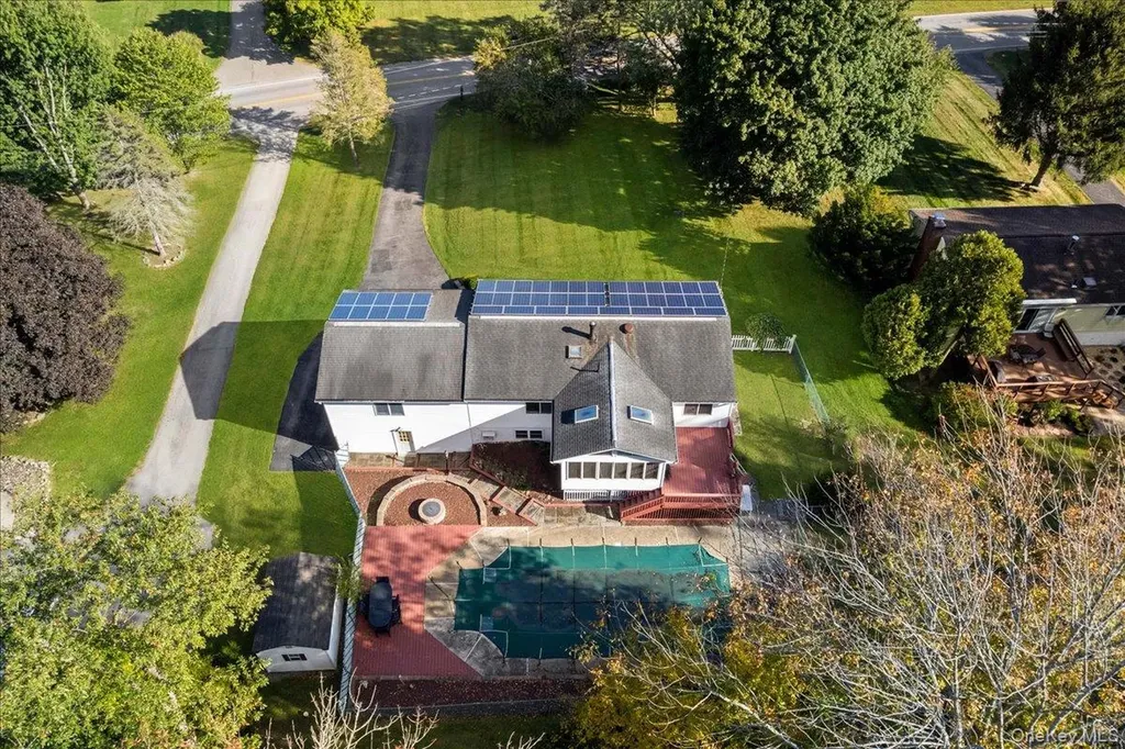 56 Daley Road Poughkeepsie NY 12603