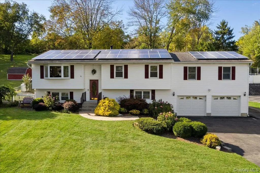 56 Daley Road Poughkeepsie NY 12603