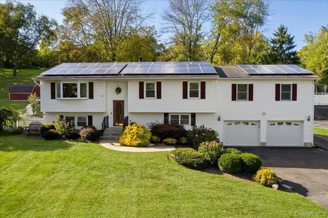 56 Daley Road Poughkeepsie NY 12603