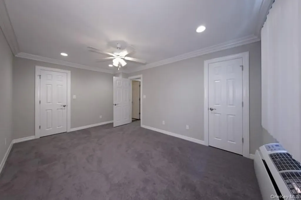 20 Trafalgar Place Coram NY 11727