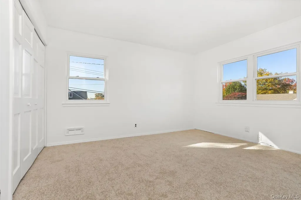 270 Pembrook Drive Yonkers NY 10710