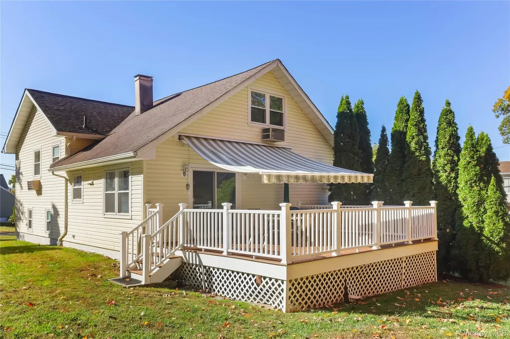 270 Pembrook Drive Yonkers NY 10710