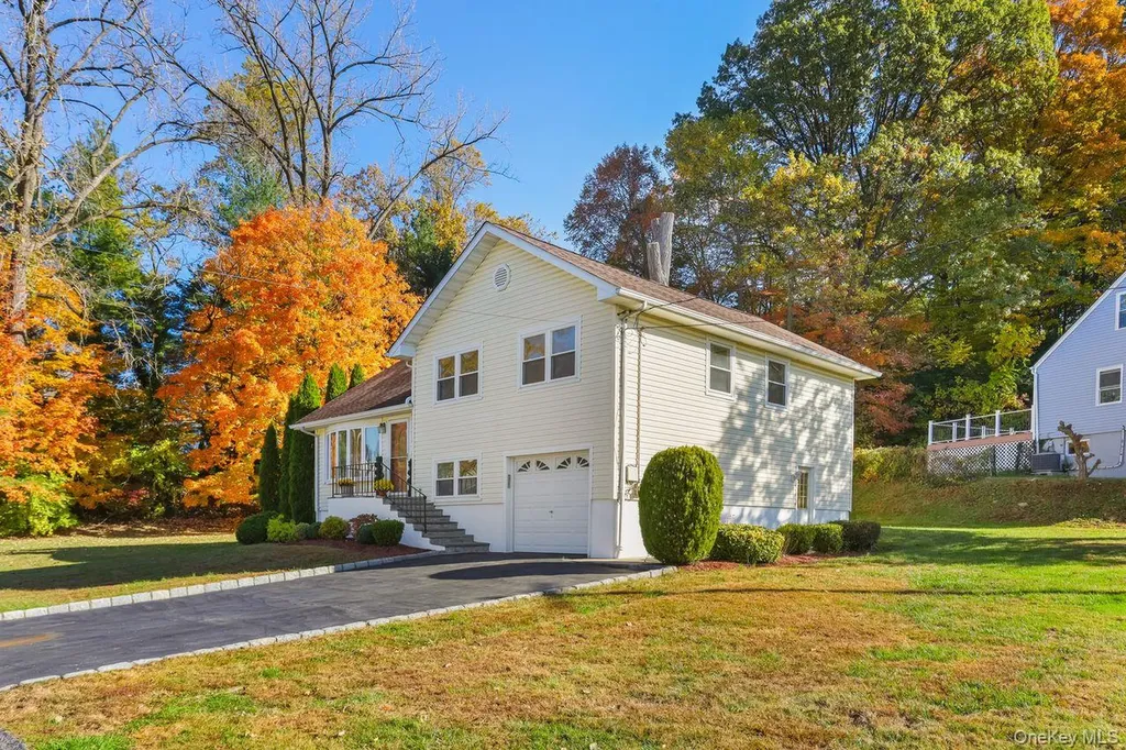 270 Pembrook Drive Yonkers NY 10710