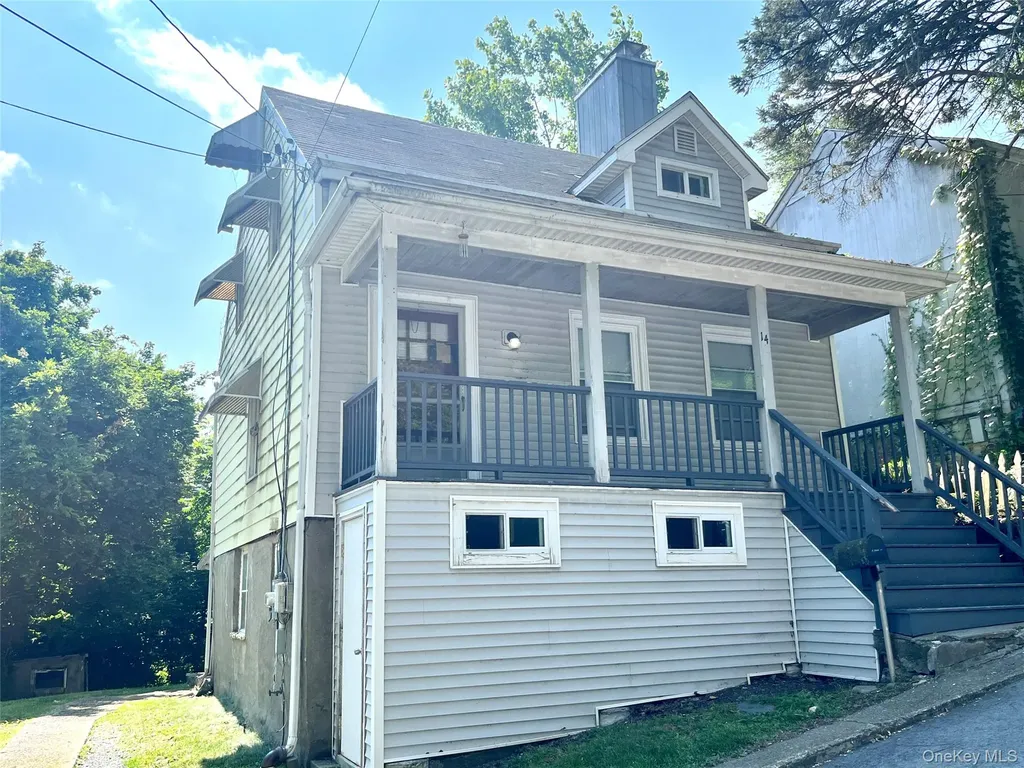 14 Coffey Avenue New Windsor NY 12553