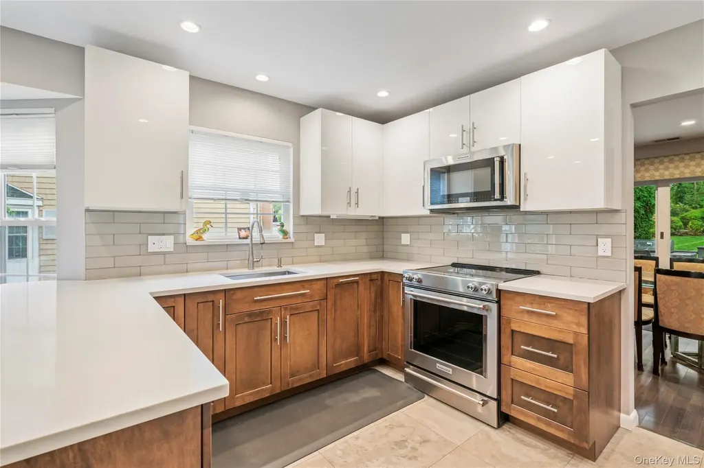 154 Hidden Ridge Drive Syosset NY 11791