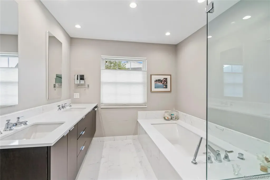 154 Hidden Ridge Drive Syosset NY 11791