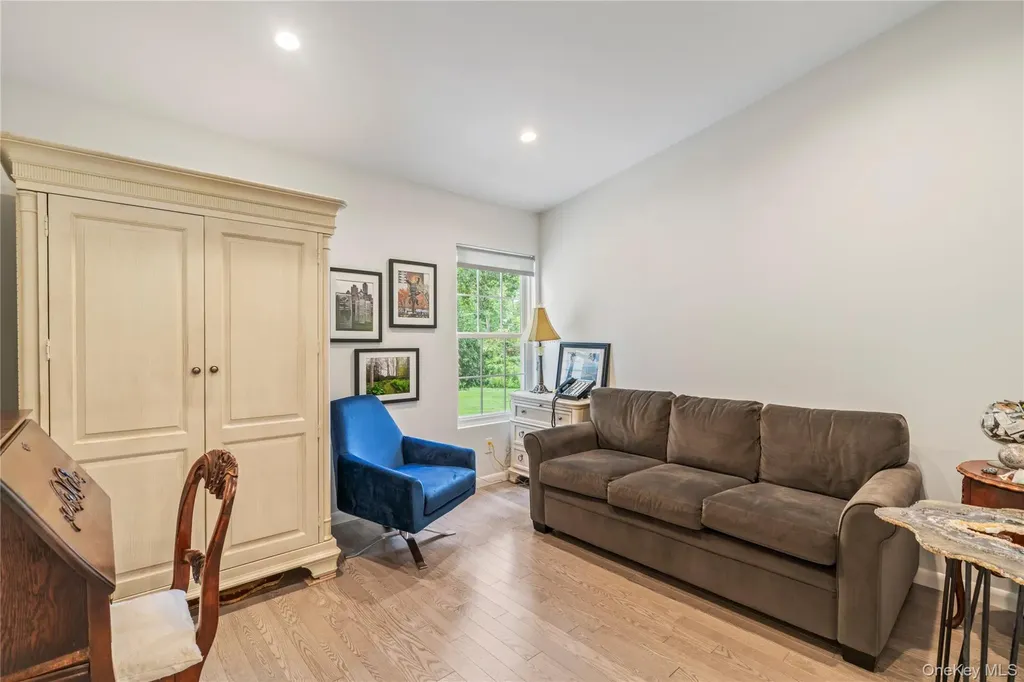 154 Hidden Ridge Drive Syosset NY 11791
