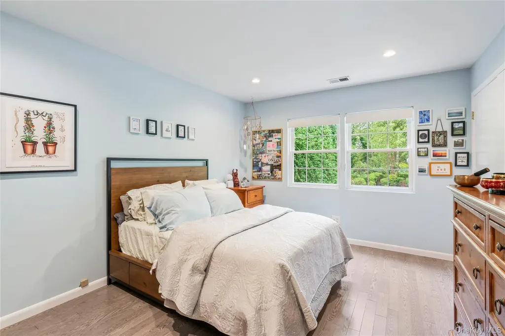 154 Hidden Ridge Drive Syosset NY 11791