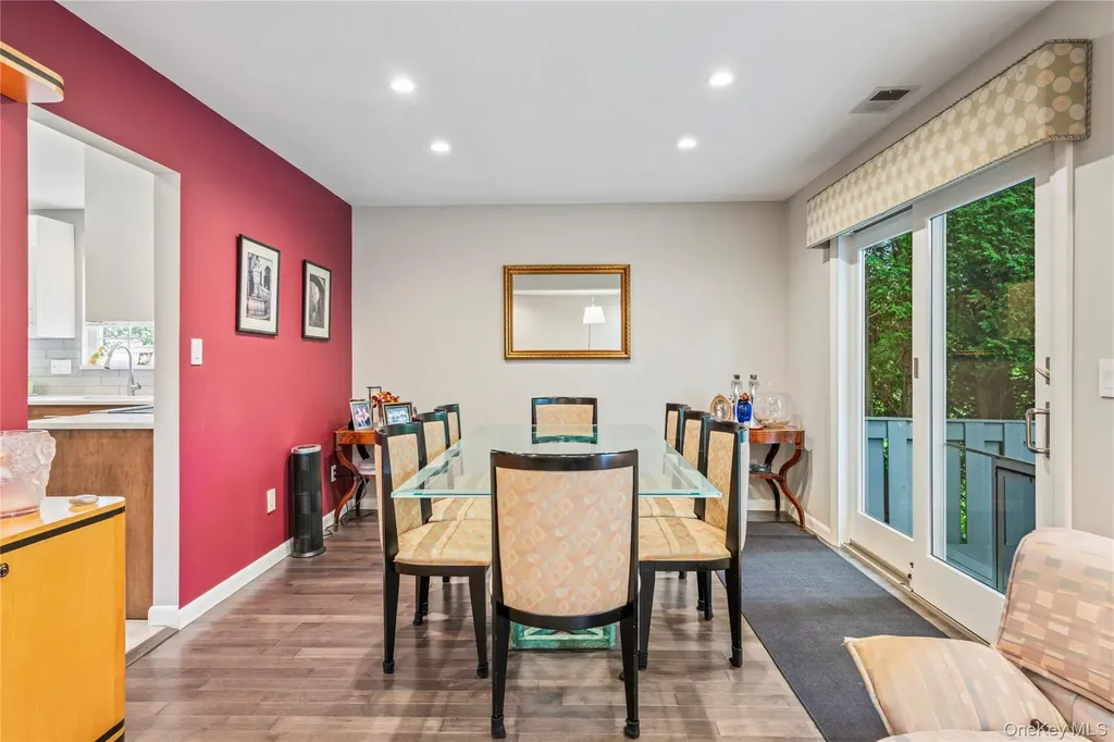 154 Hidden Ridge Drive Syosset NY 11791