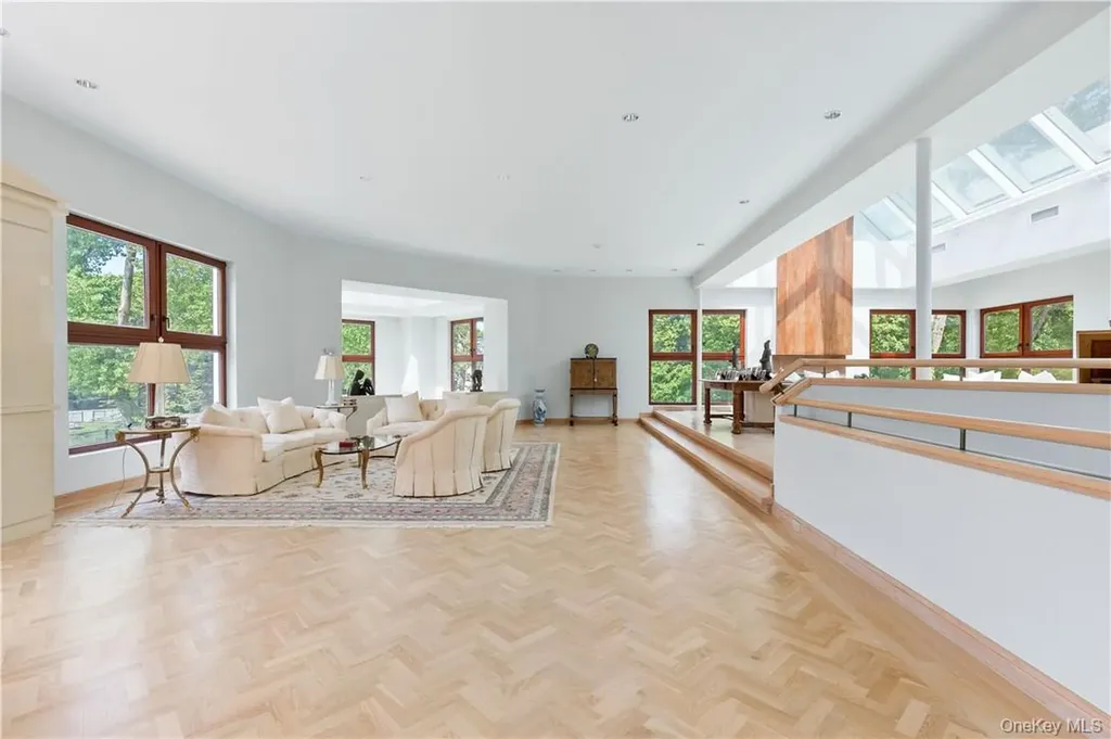 40 Polly Park Road Rye NY 10580