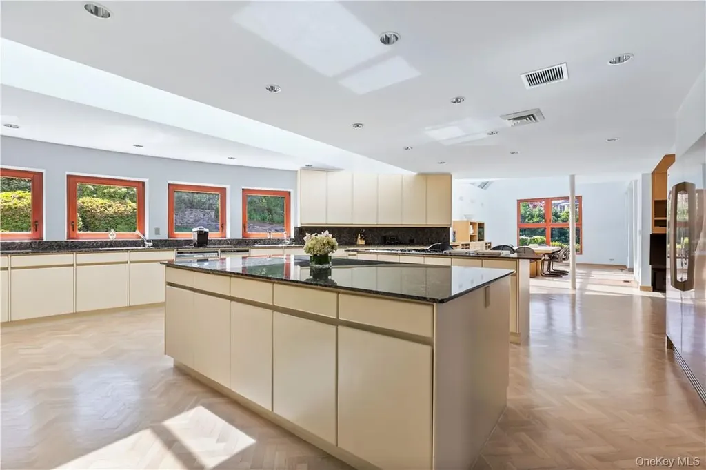40 Polly Park Road Rye NY 10580