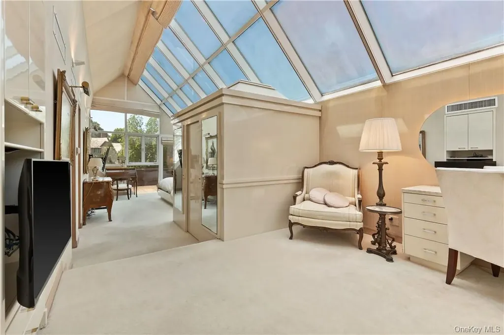 40 Polly Park Road Rye NY 10580