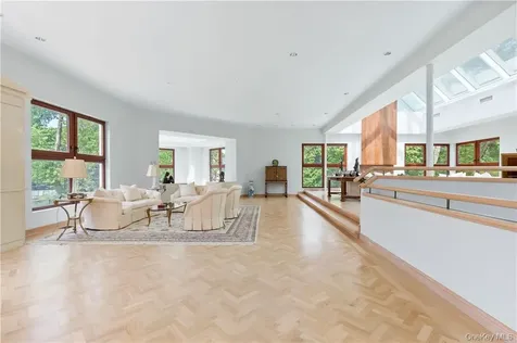 40 Polly Park Road Rye NY 10580