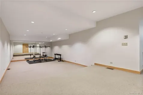 40 Polly Park Road Rye NY 10580