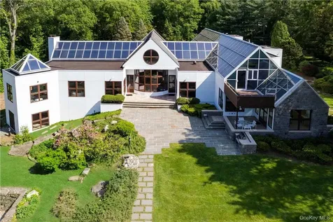 40 Polly Park Road Rye NY 10580