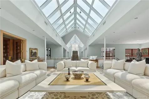 40 Polly Park Road Rye NY 10580