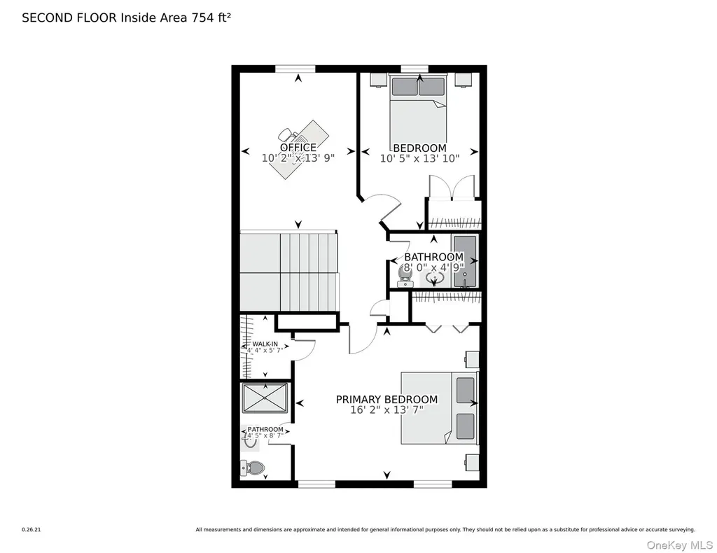 12 Hampton Way Woodbury NY 11797