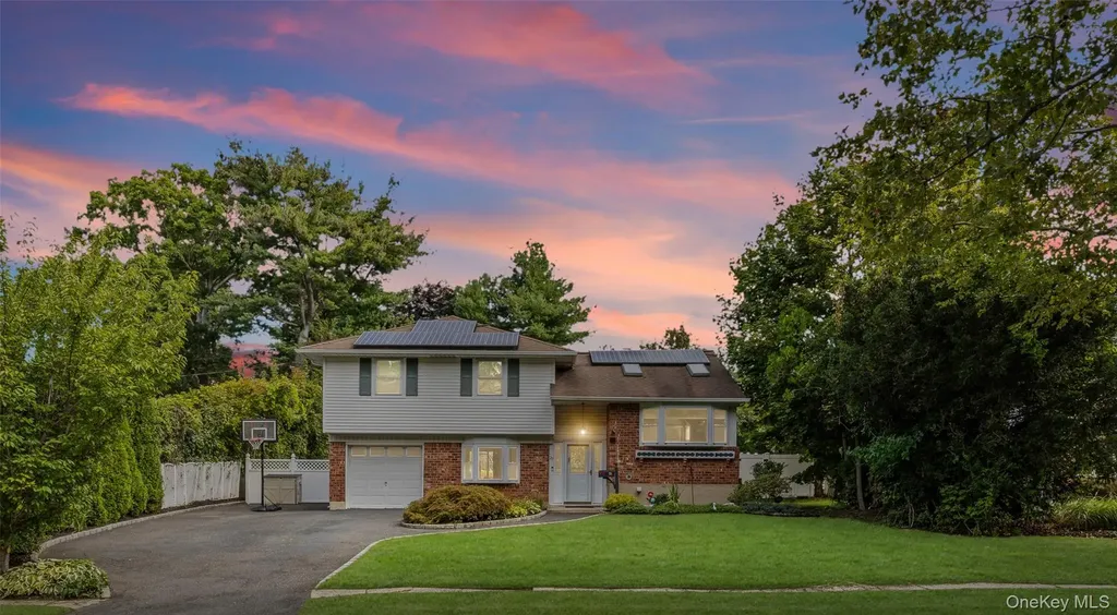 29 Ashland Drive Kings Park NY 11754