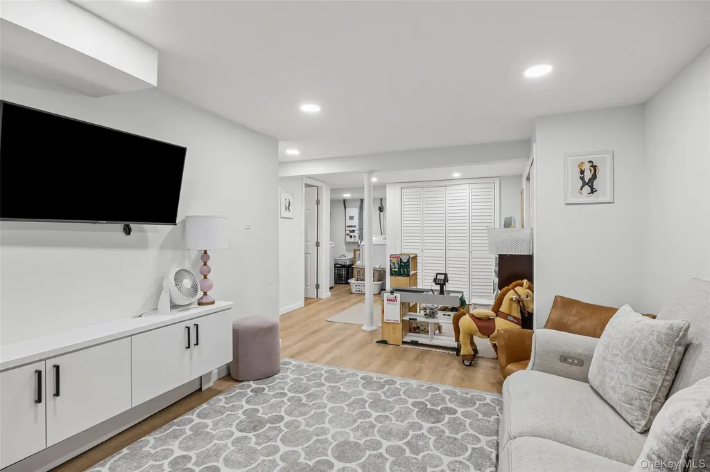 29 Ashland Drive Kings Park NY 11754
