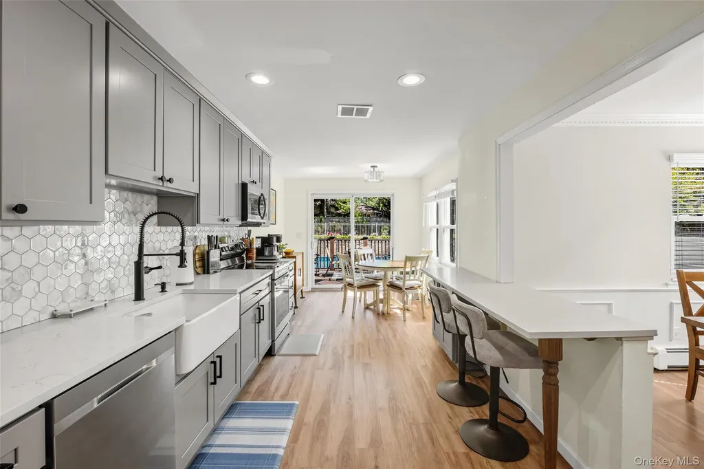 29 Ashland Drive Kings Park NY 11754