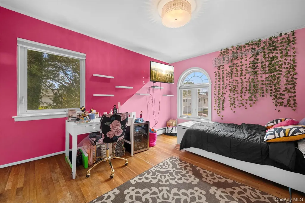 7 Maxwell Drive Westbury NY 11590