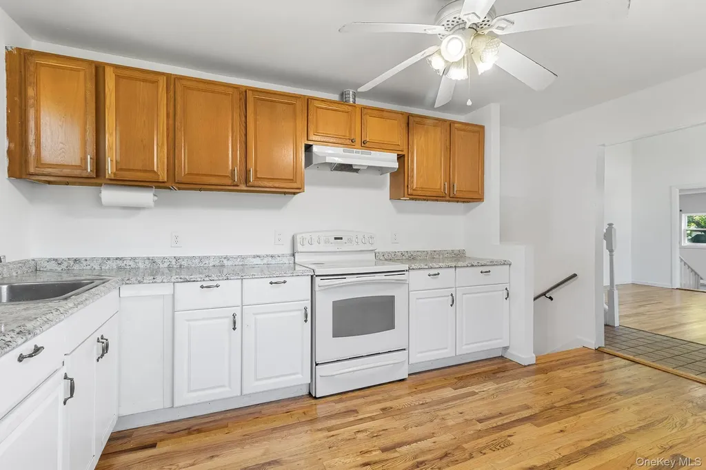 2905 Beechnut Avenue Medford NY 11763