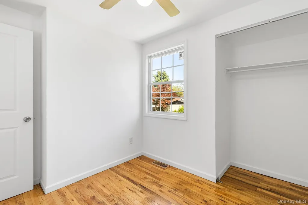 2905 Beechnut Avenue Medford NY 11763