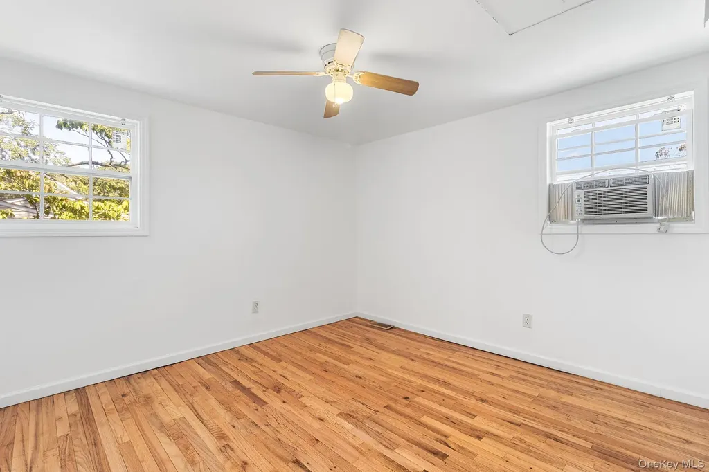 2905 Beechnut Avenue Medford NY 11763