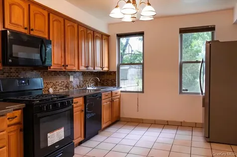 34 Millington Street Mount Vernon NY 10553