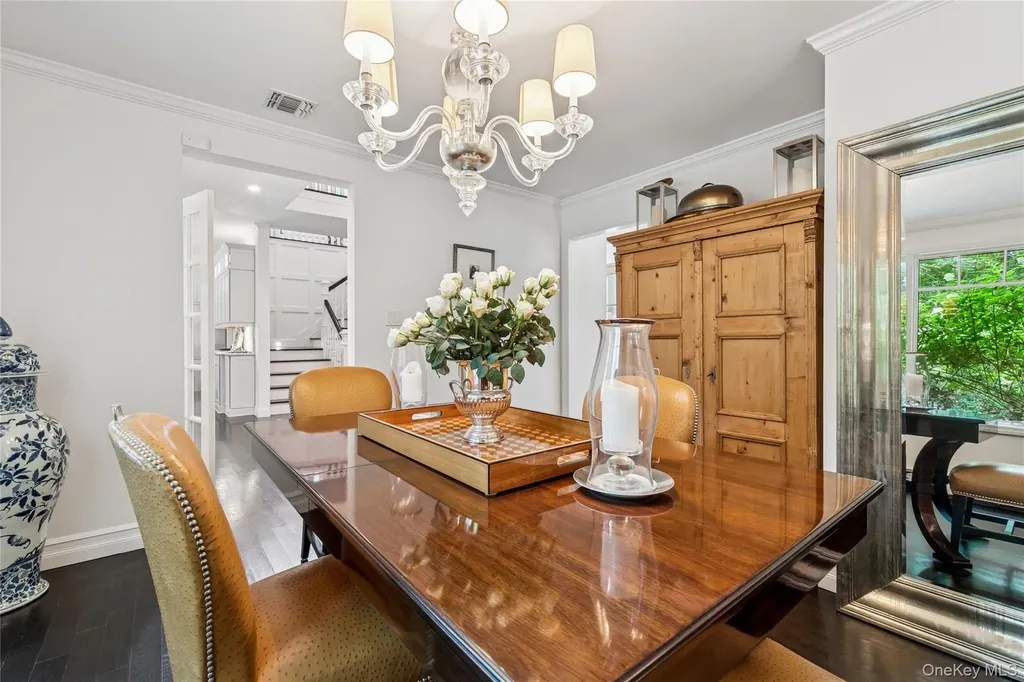 38 W Meadow Road Setauket NY 11733