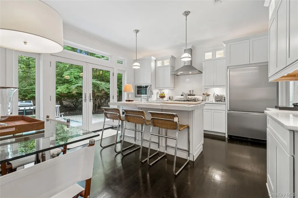 38 W Meadow Road Setauket NY 11733