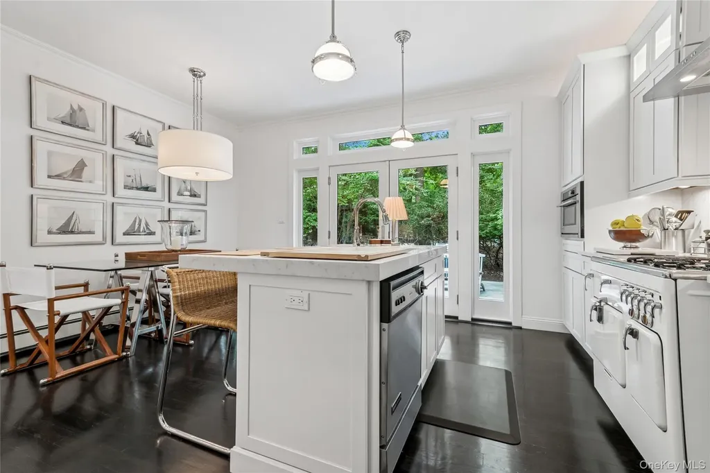 38 W Meadow Road Setauket NY 11733