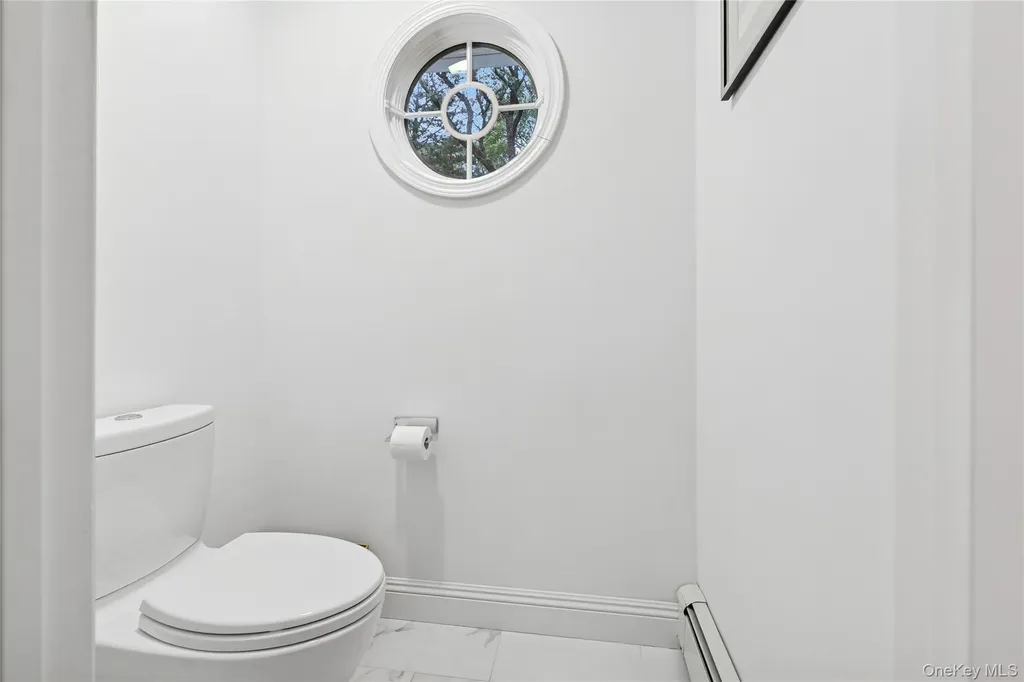 38 W Meadow Road Setauket NY 11733